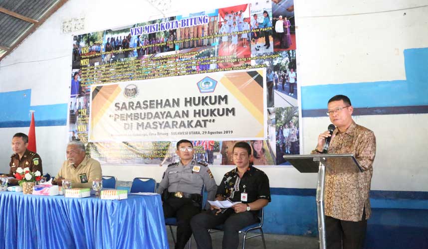 KY Bantu Masyarakat Bitung Pahami Soal Hukum KY Bantu Masyarakat Bitung Pahami Soal Hukum