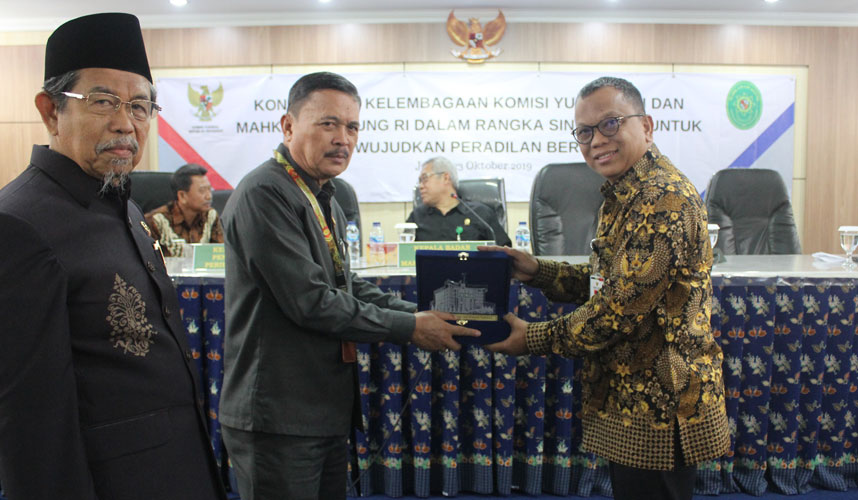KY-MA Tingkatkan Konsolidasi di Jambi KY-MA Tingkatkan Konsolidasi di Jambi