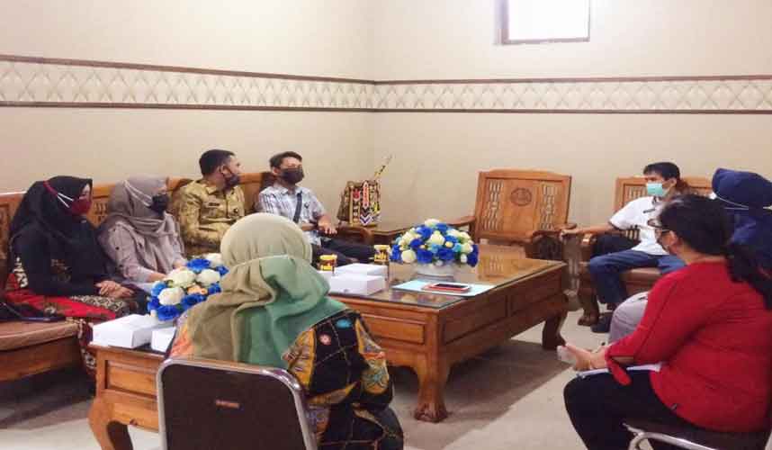Penghubung KY Kaltim Siap Bersinergi dengan Diskominfo Kaltim Penghubung KY Kaltim Siap Bersinergi dengan Diskominfo Kaltim