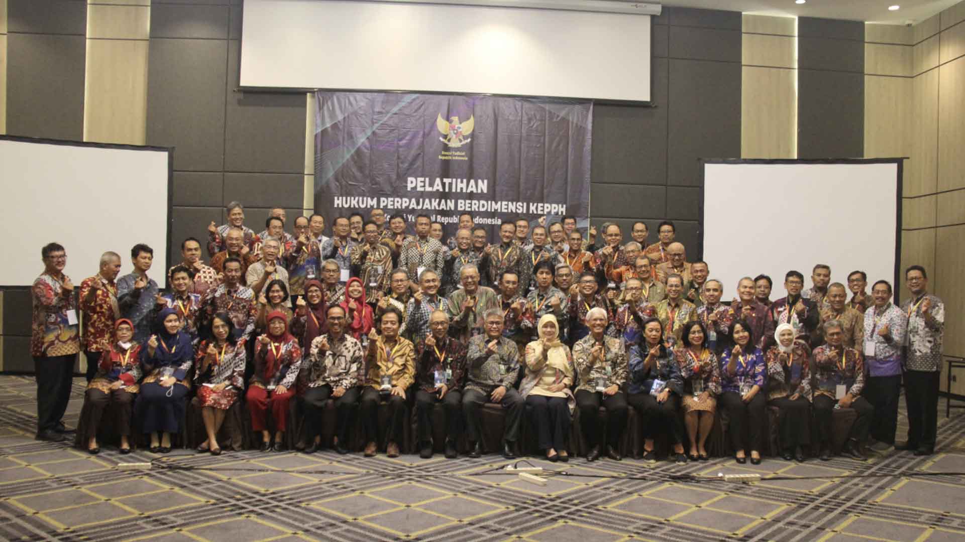 KY Selenggarakan Pelatihan Teknis Hukum Pajak Berdimensi KEPPH Kepada Hakim Pajak KY Selenggarakan Pelatihan Teknis Hukum Pajak Berdimensi KEPPH Kepada Hakim Pajak
