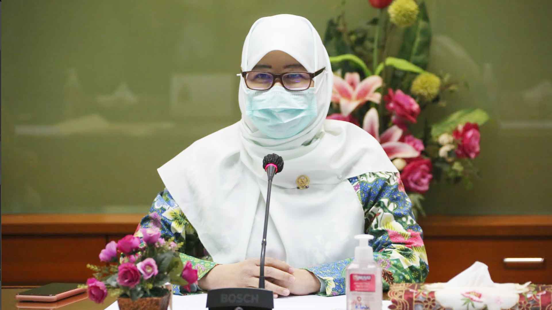 KY Rekomendasikan Sanksi 48 Hakim KY Rekomendasikan Sanksi 48 Hakim