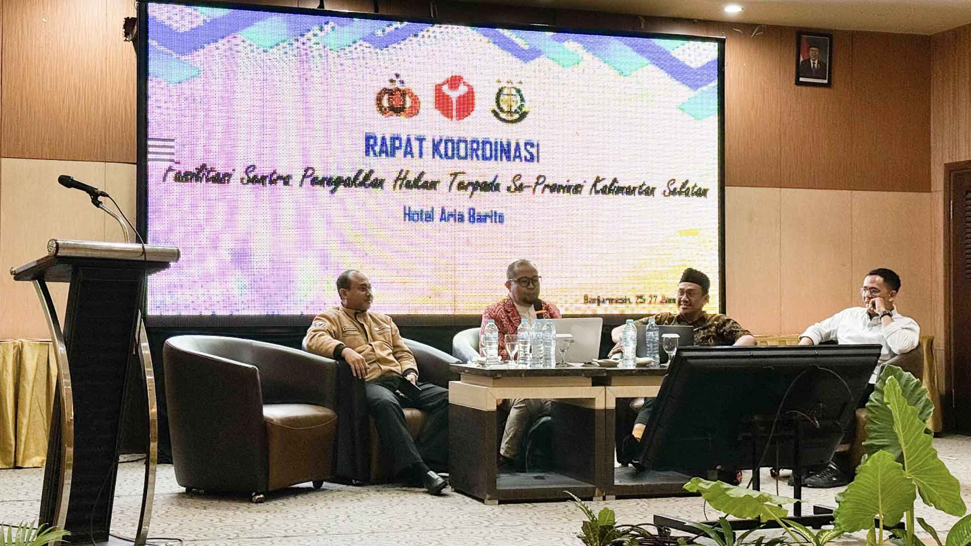 Penghubung KY Kalsel Jelaskan Pemantauan Perkara Pemilu dalam Rakor Sentra Gakkumdu Kalsel Penghubung KY Kalsel Jelaskan Pemantauan Perkara Pemilu dalam Rakor Sentra Gakkumdu Kalsel