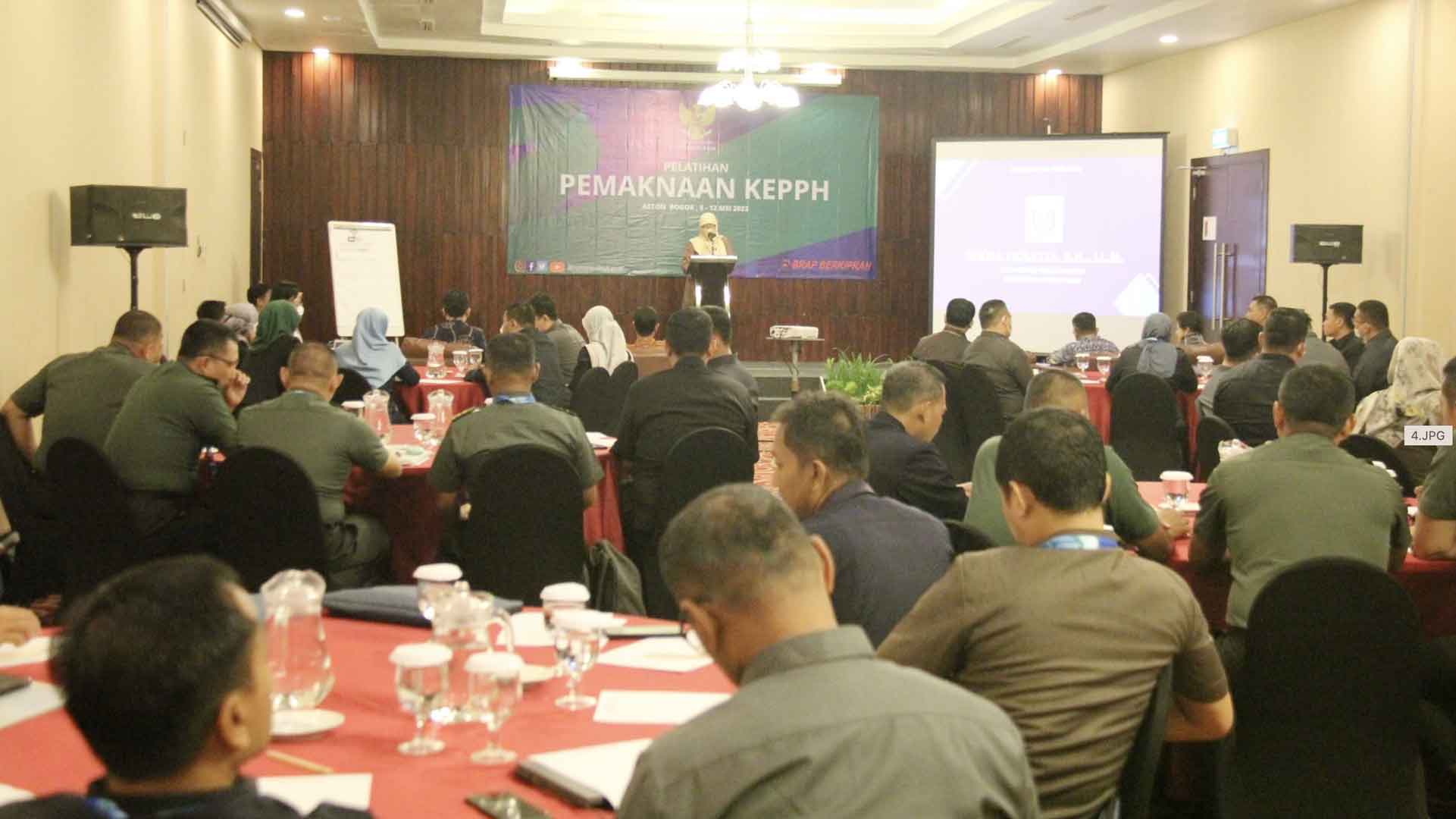 KY Fokus Latih Psikologi Hakim agar Patuh KEPPH