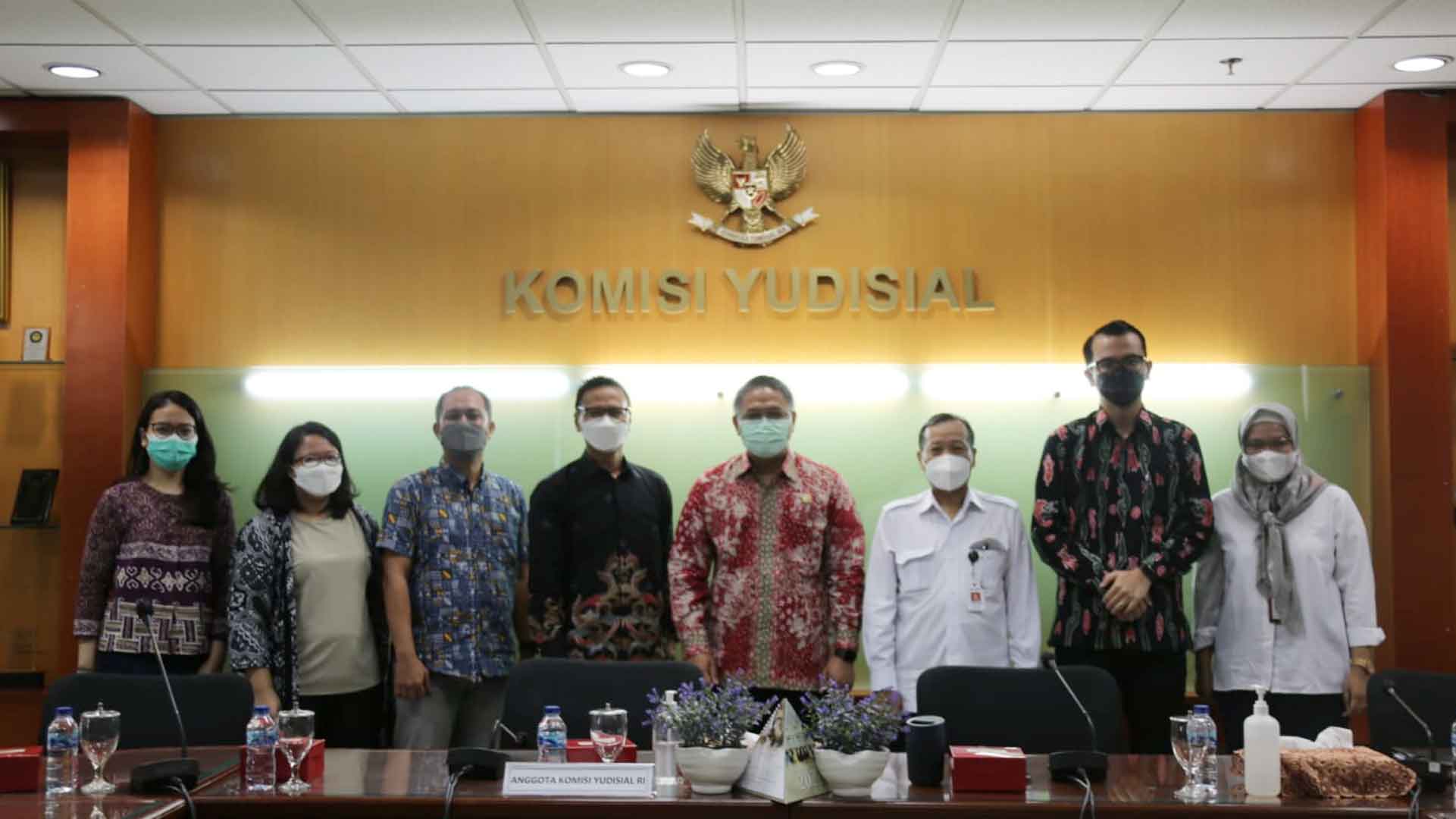 KY dan Hukumonline.com Bahas Penjajakan Kerja Sama Peningkatan Kapasitas SDM KY KY dan Hukumonline.com Bahas Penjajakan Kerja Sama Peningkatan Kapasitas SDM KY