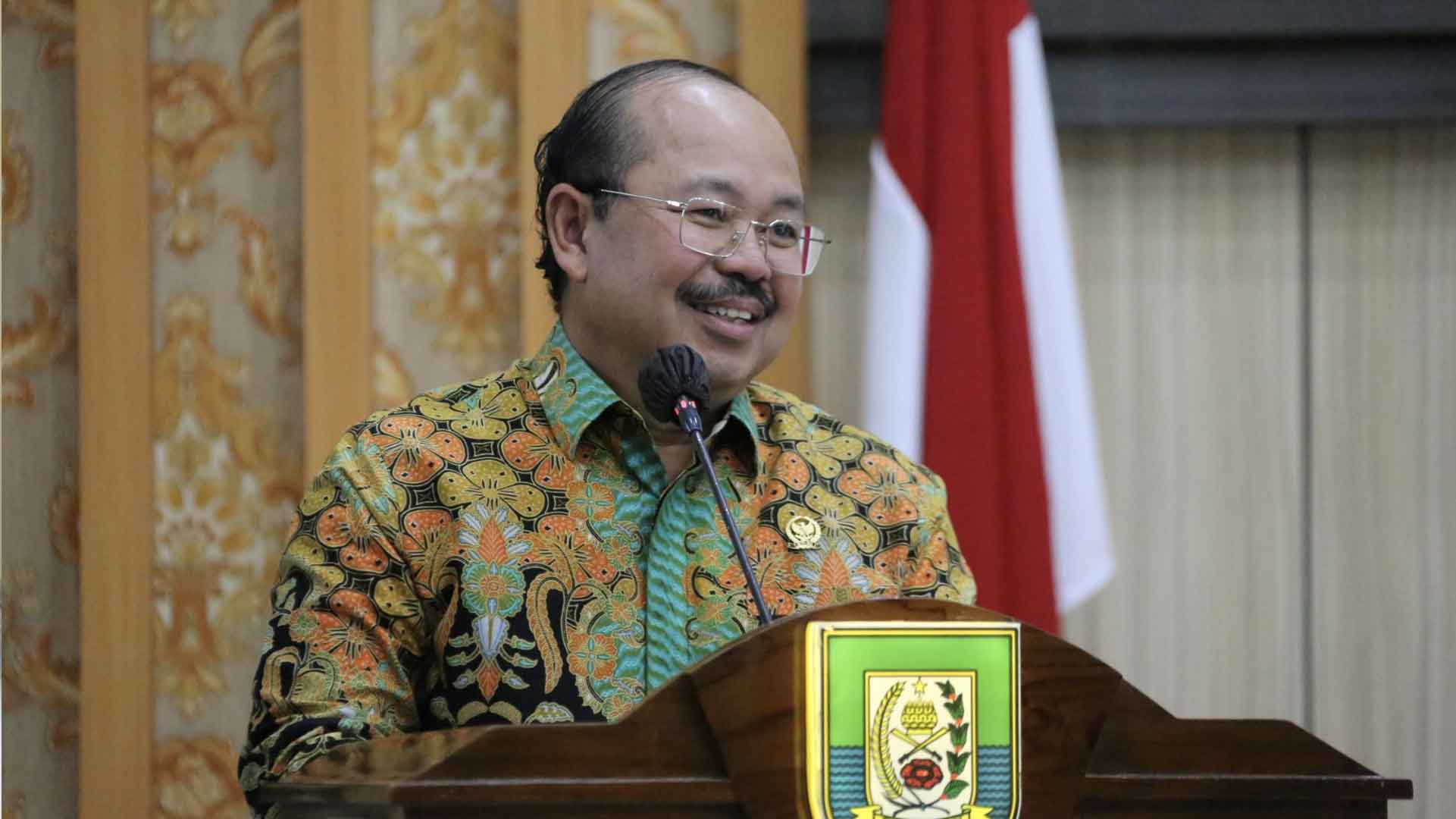 KY Harapkan Fasilitas Hakim Sebanding dengan Tanggung Jawabnya KY Harapkan Fasilitas Hakim Sebanding dengan Tanggung Jawabnya
