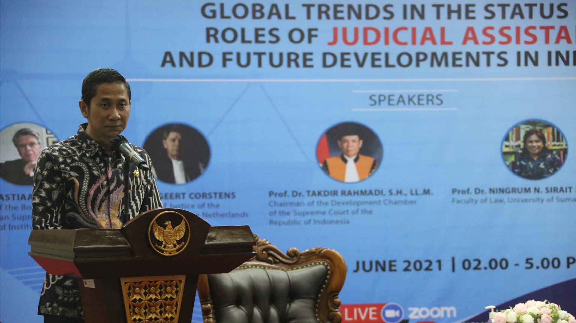 KY Gelar International Webinar “Global Trends In The Status and Roles of Judicial Assistans and Future Developments In Indonesia”