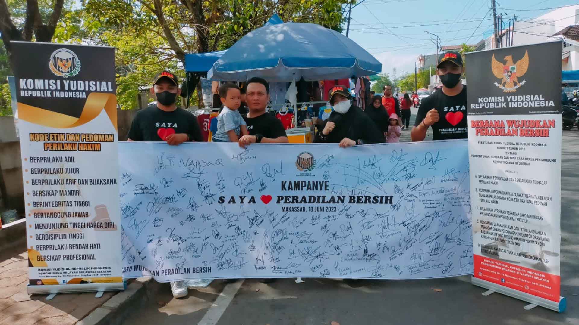 Penghubung KY Sulsel Gelar Kampanye “Saya Cinta Peradilan Bersih” Penghubung KY Sulsel Gelar Kampanye “Saya Cinta Peradilan Bersih”